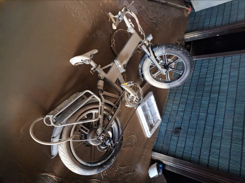 Cách khắc phục xe đạp trợ lực điện bị ngập nước