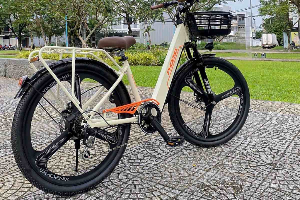 Bánh xe đạp trợ lực điện được tạo thành từ nhiều bộ phận quan trọng