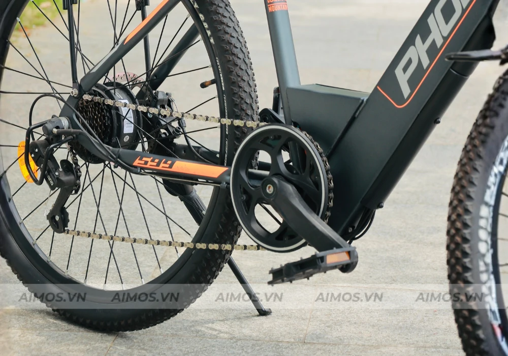 Động cơ mạnh mẽ, vận hành êm ái