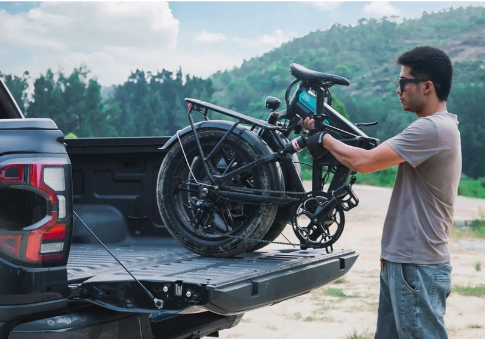 Khung nhôm chắc chắn, gấp gọn cực tiện