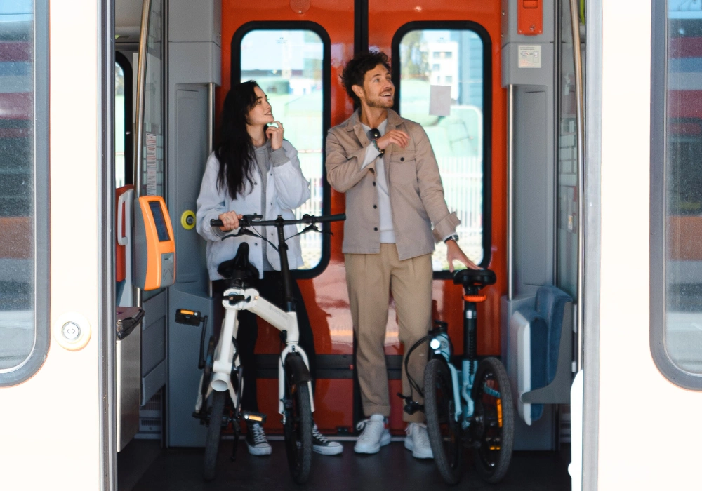 Mua Xe Đạp Trợ Lực Điện Ado A20 Air Ở Đâu?