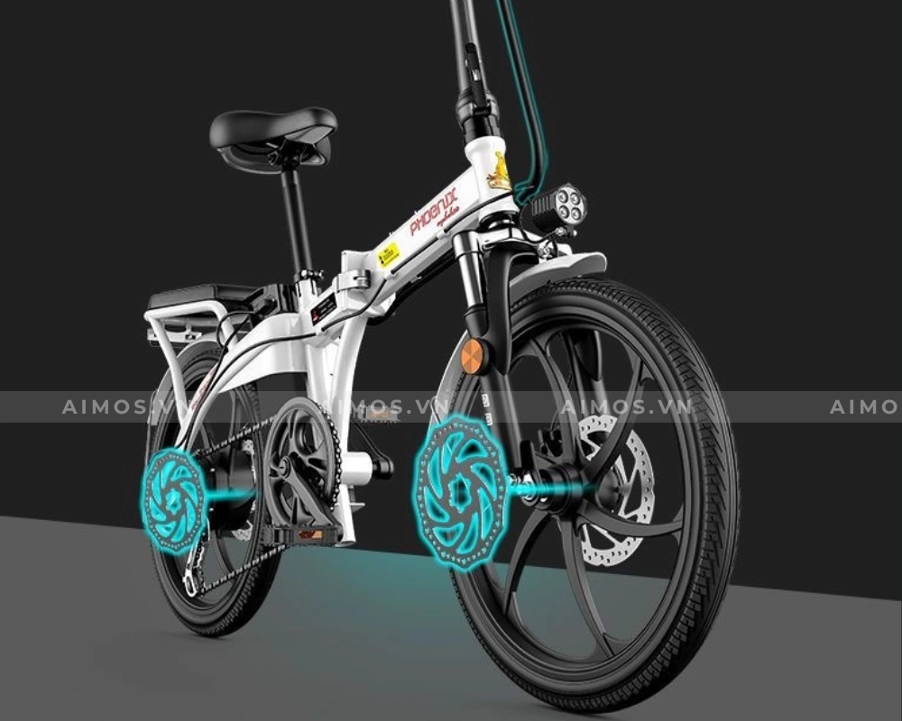 Phanh đĩa cơ E-ABS giúp người dùng dễ dàng kiểm soát tốc độ