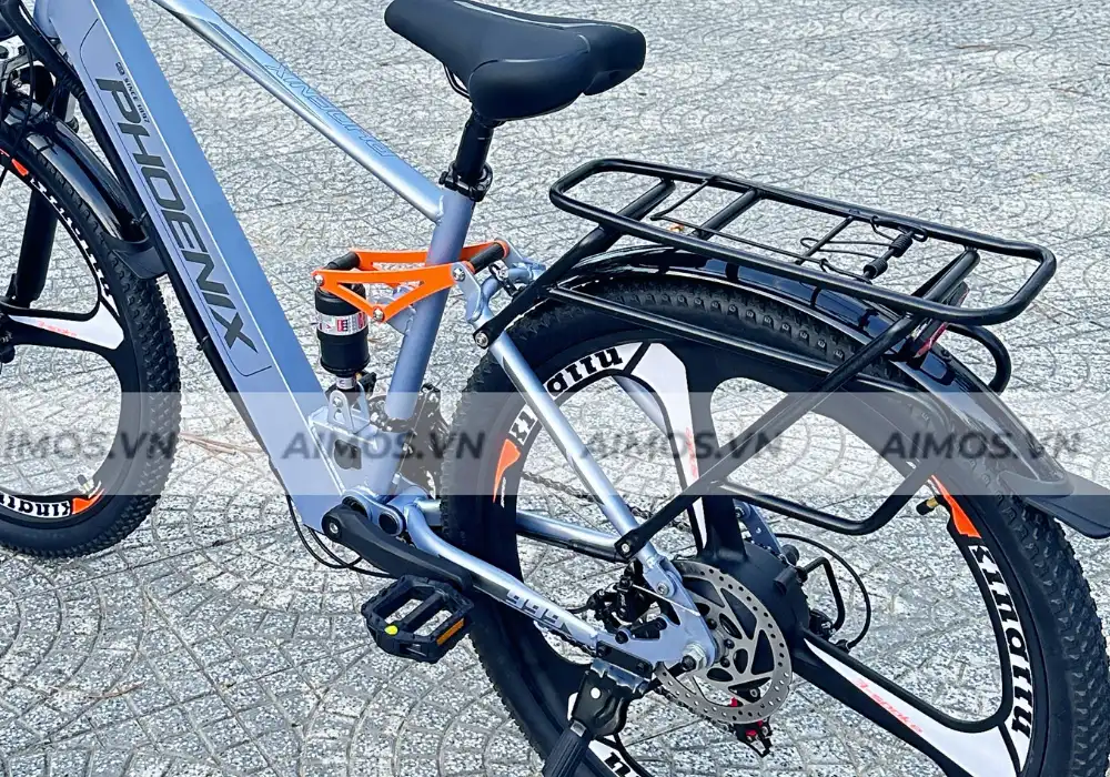 Giảm xóc êm ái, di chuyển ổn định