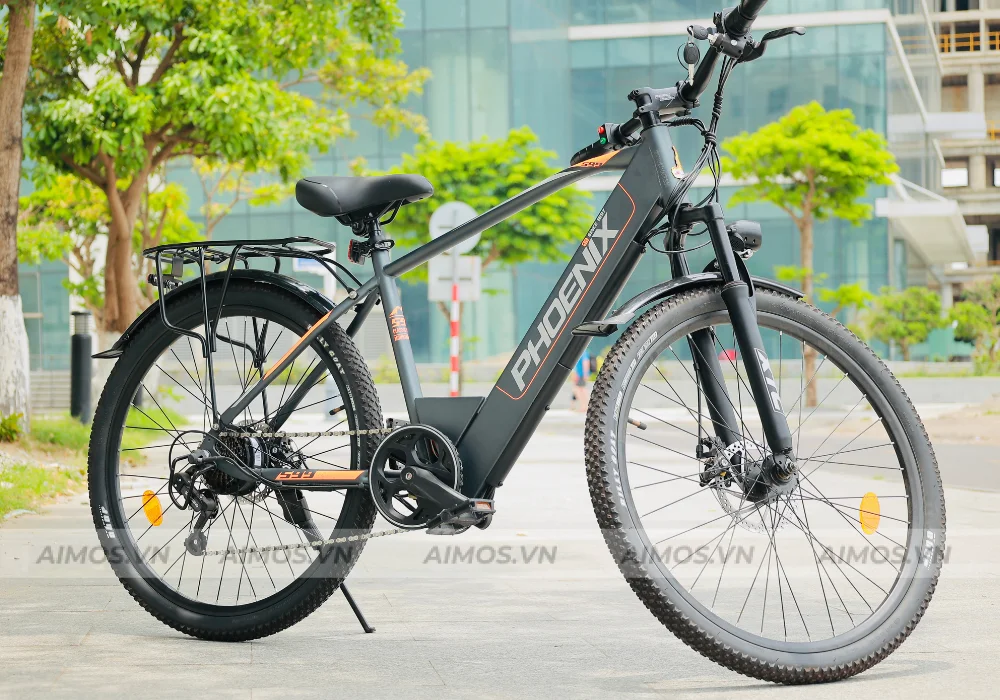 Khung carbon liền khối – Pin giấu kín tinh tế