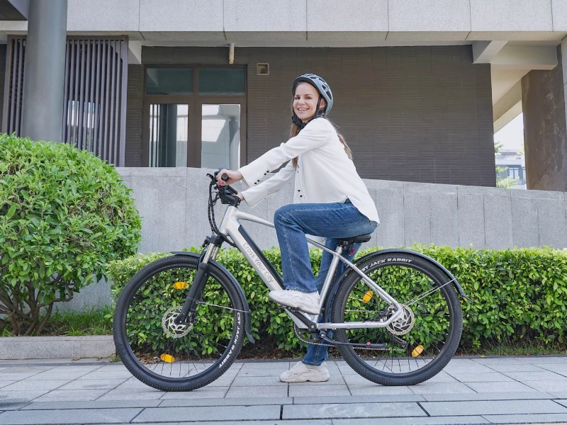 Xe đạp trợ lực điện ADO D30C