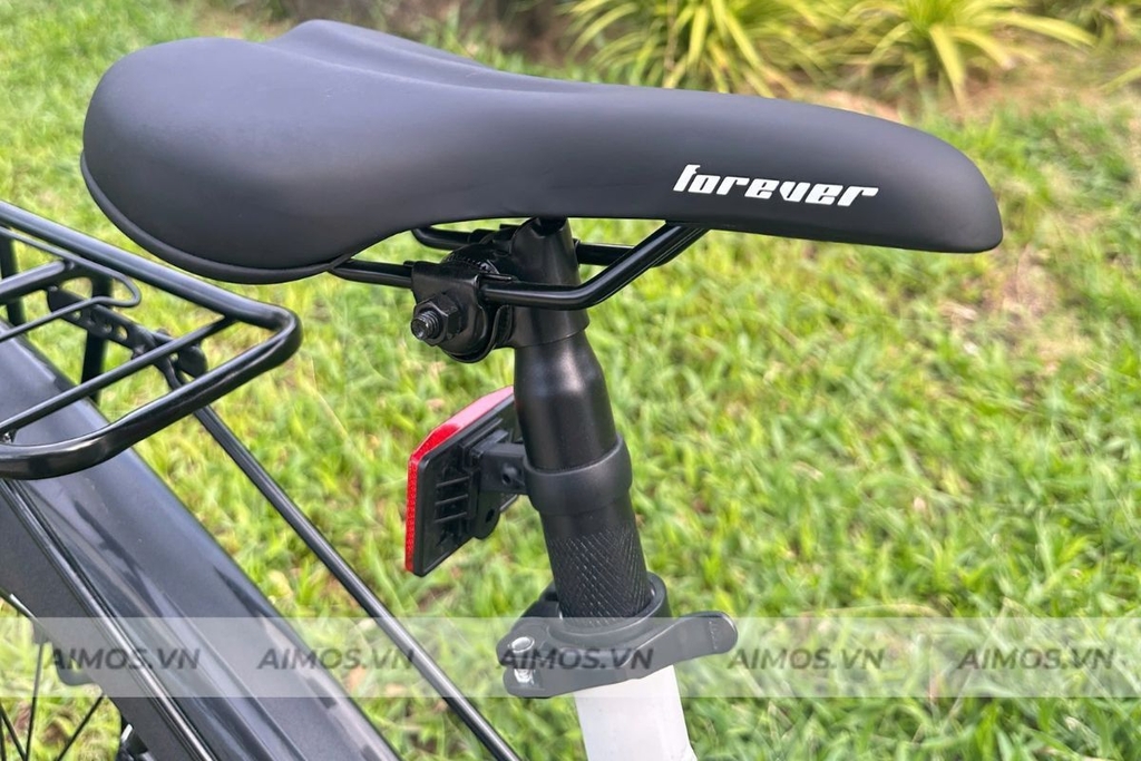 Điều chỉnh độ nghiêng của yên xe giúp giảm thiểu tình trạng tê mỏi chân