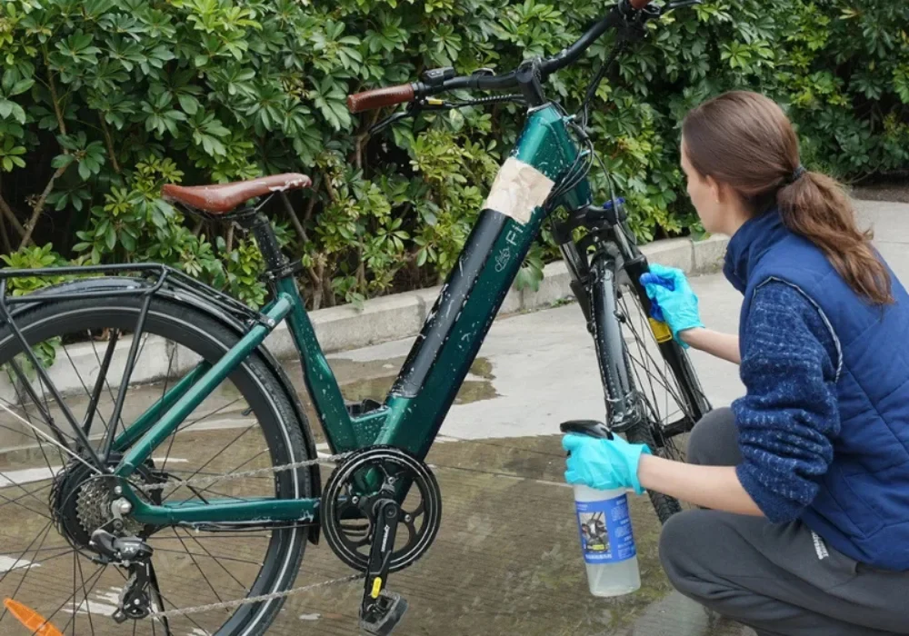 Vệ sinh xe đúng cách