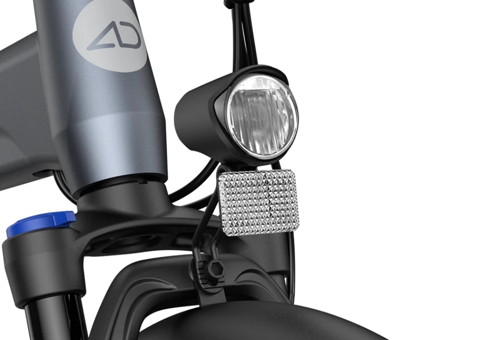 Hệ thống đèn LED trước của ADO Air20 Pro đạt chuẩn E-Mark