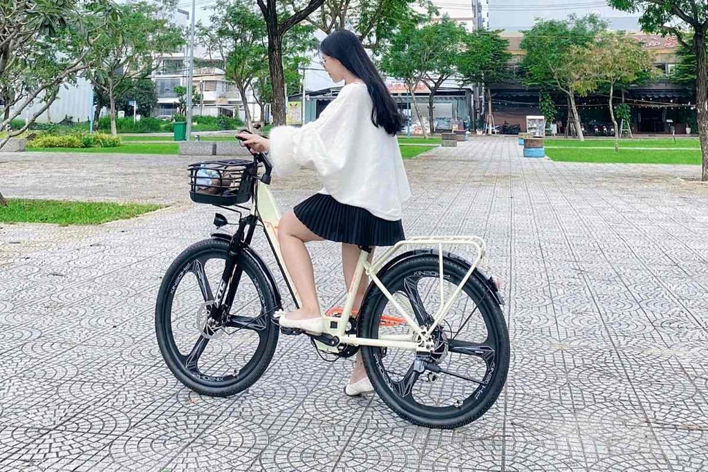 Xe đạp trợ lực điện không có khí thải hoặc tiếng ồn