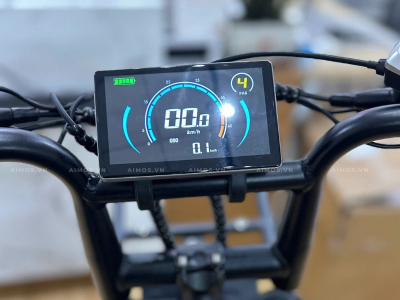 Màn Hình Hiển Thị Thông Tin Tiện Lợi