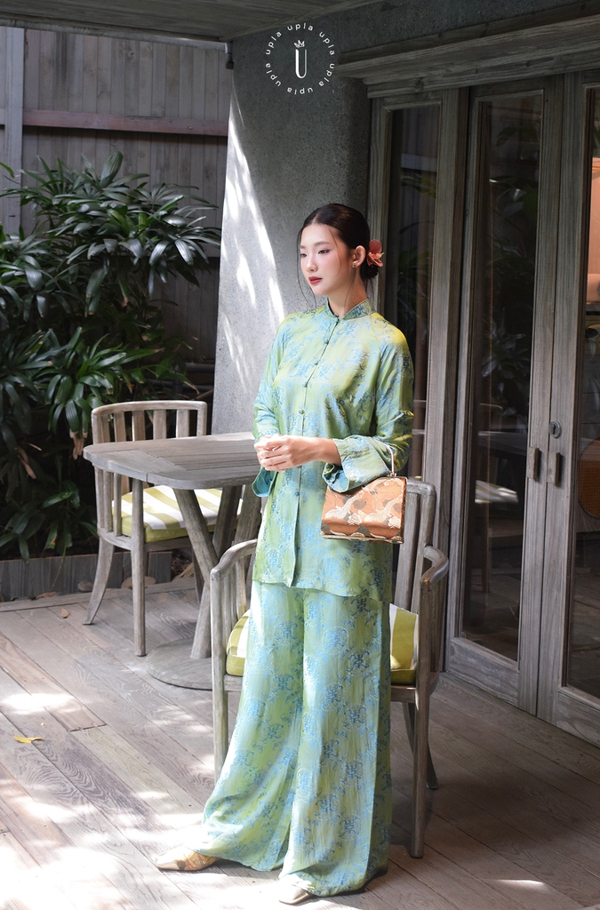 BÀ BA XANH NGỌC TRÚC