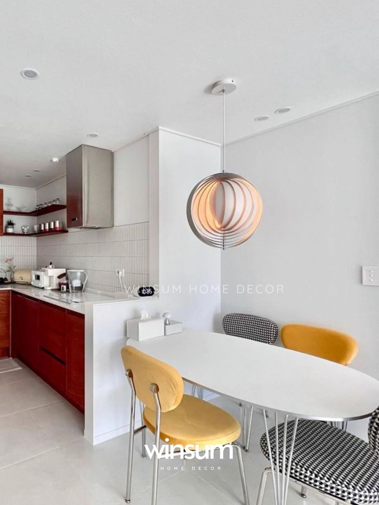 Đèn thả trần Verpan moon, có thể chỉnh dáng 360 độ