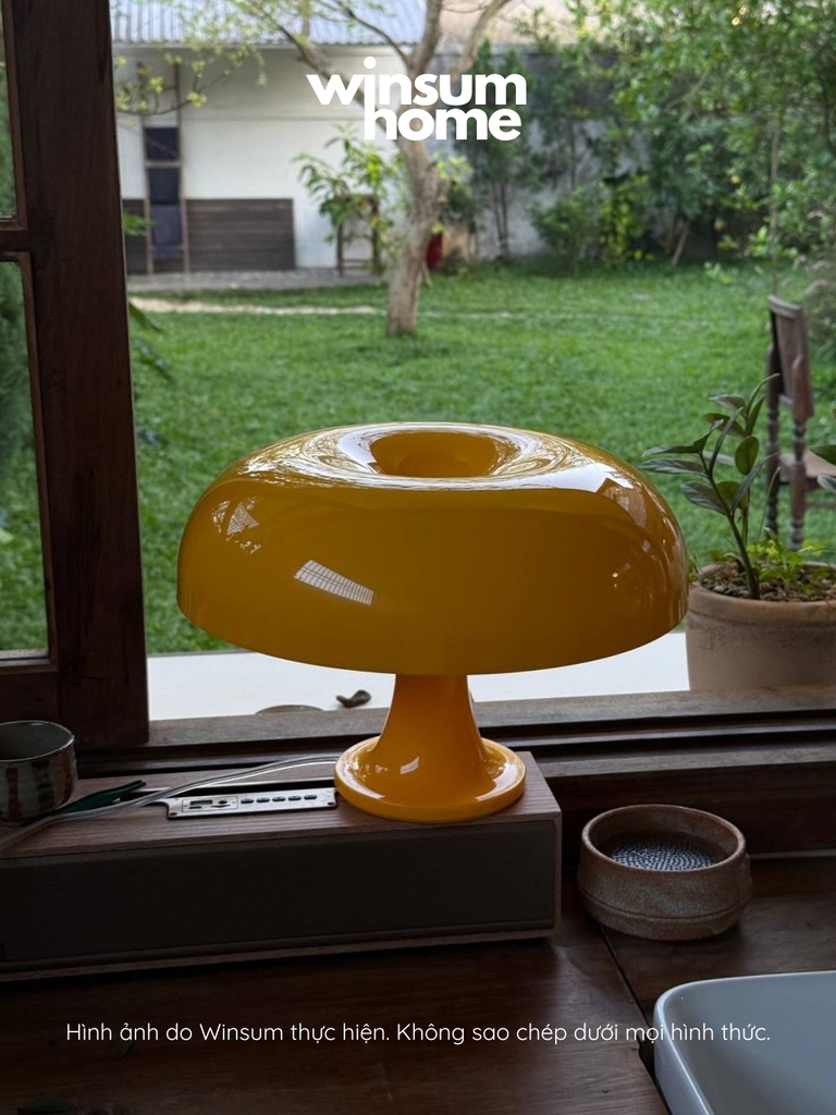 Đèn bàn Nesso màu vàng dáng nấm, đèn bàn trang trí ánh sáng ấm - winsum home