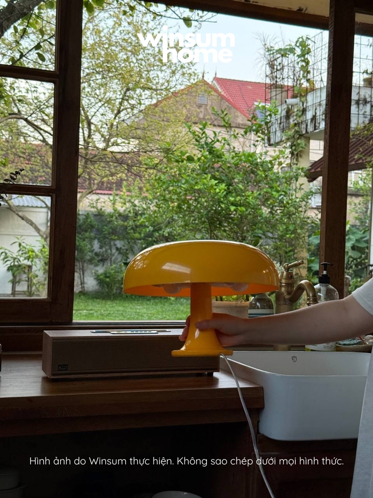 Đèn bàn Nesso màu vàng dáng nấm, đèn bàn trang trí ánh sáng ấm - winsum home