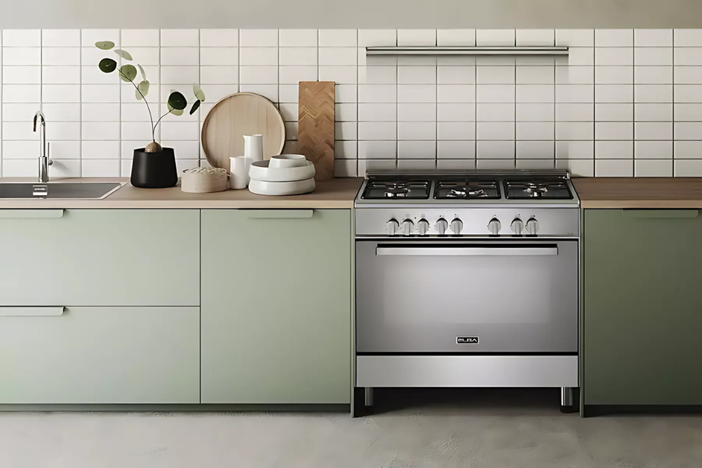 Bếp kết hợp lò nướng là dòng sản phẩm chiến lược của Elba