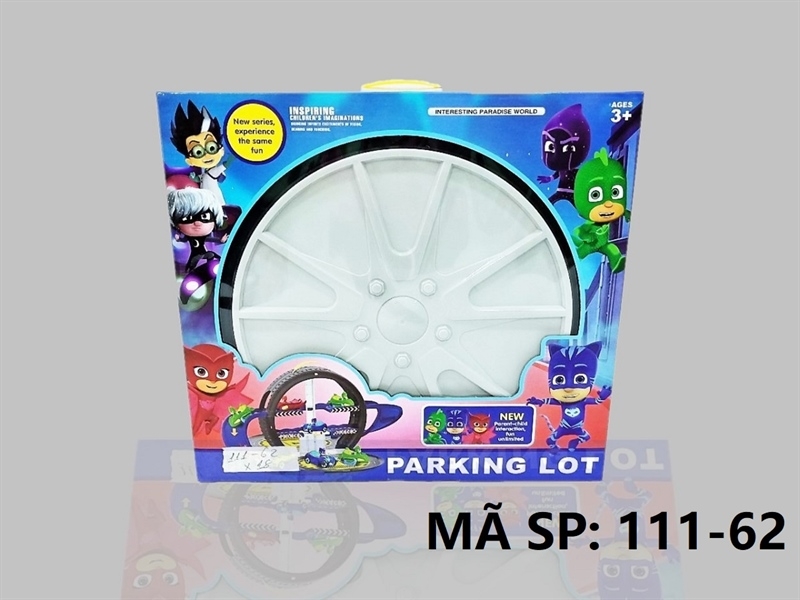 111-62  HỘP LỐP XE BÃI ĐẬU XE + 2C XE SIÊU NHÂN