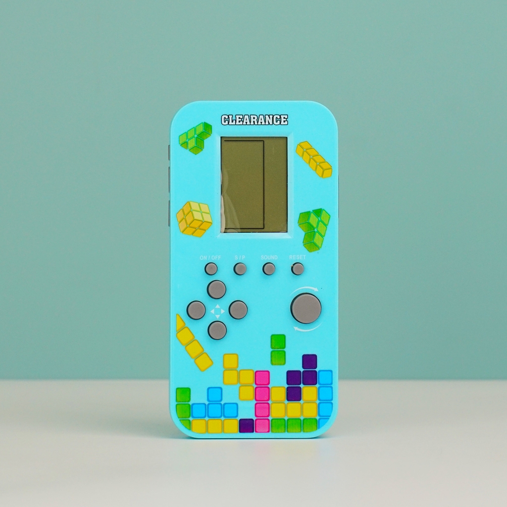XM0104D-1  HỘP MÁY GAME PIN