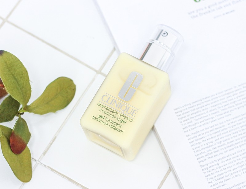 Kem Dưỡng Clinique Dramatically Different Moisturizing Gel Cho Da Dầu, Hỗn Hợp Dầu