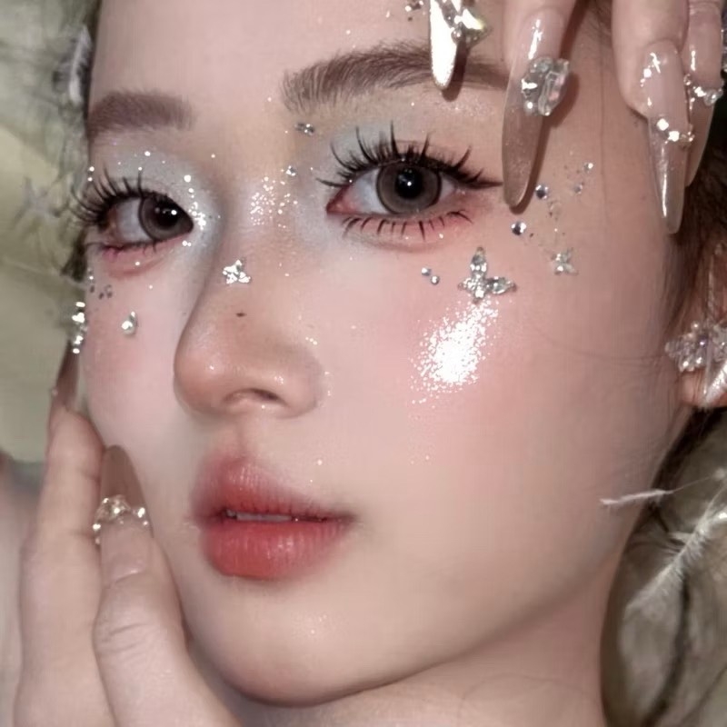 Bảng phấn bắt sáng và highlight 4 ô ZFC