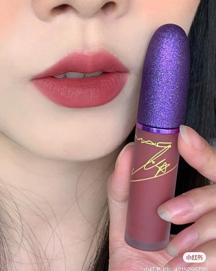Son Kem MAC x L Powder Kiss Liquid Lipcolour