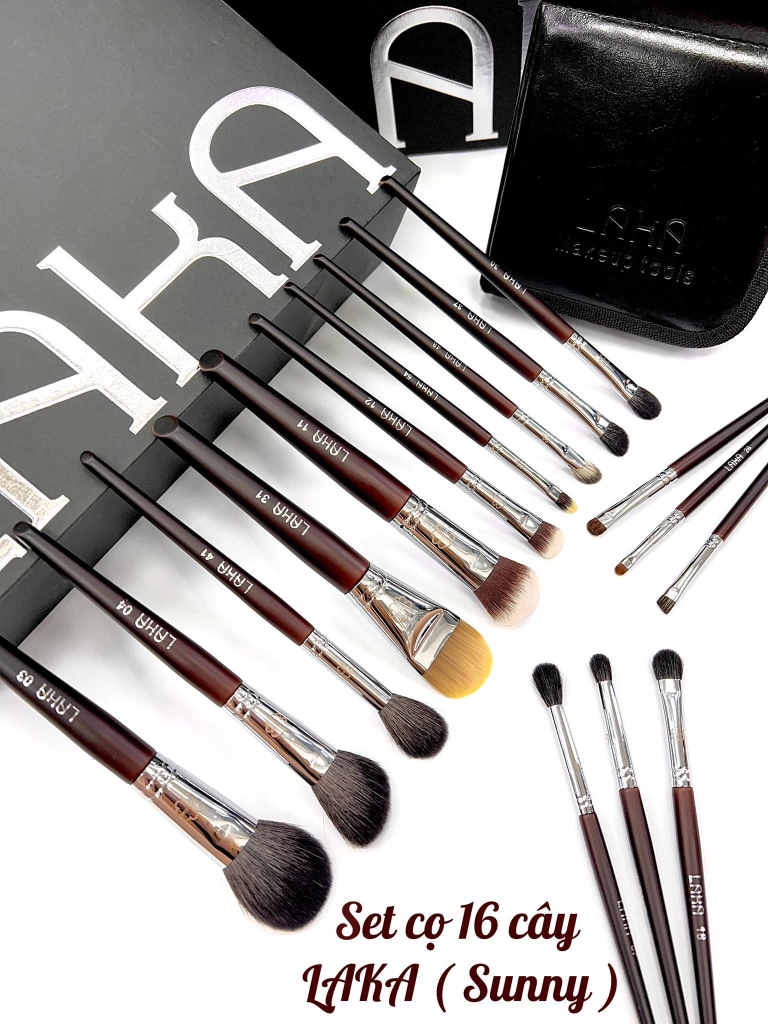 Bộ Cọ Trang Điểm Make Up Cá Nhân Laka 16 Cây
