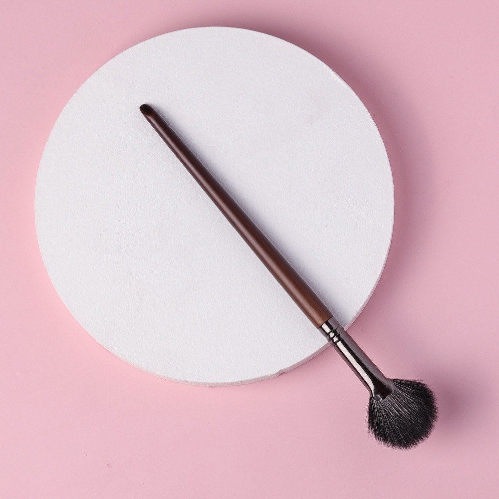 Cọ Dẹt Quạt Highlight  OVW N42