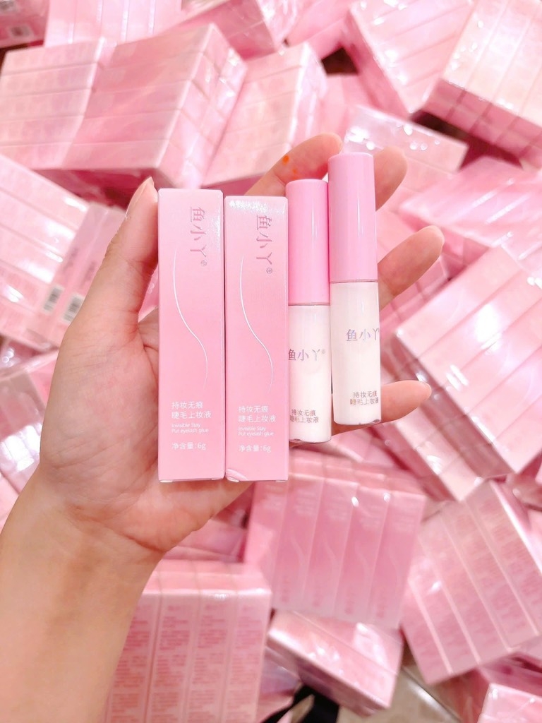 Keo Dán Mi Yu Xiao Y