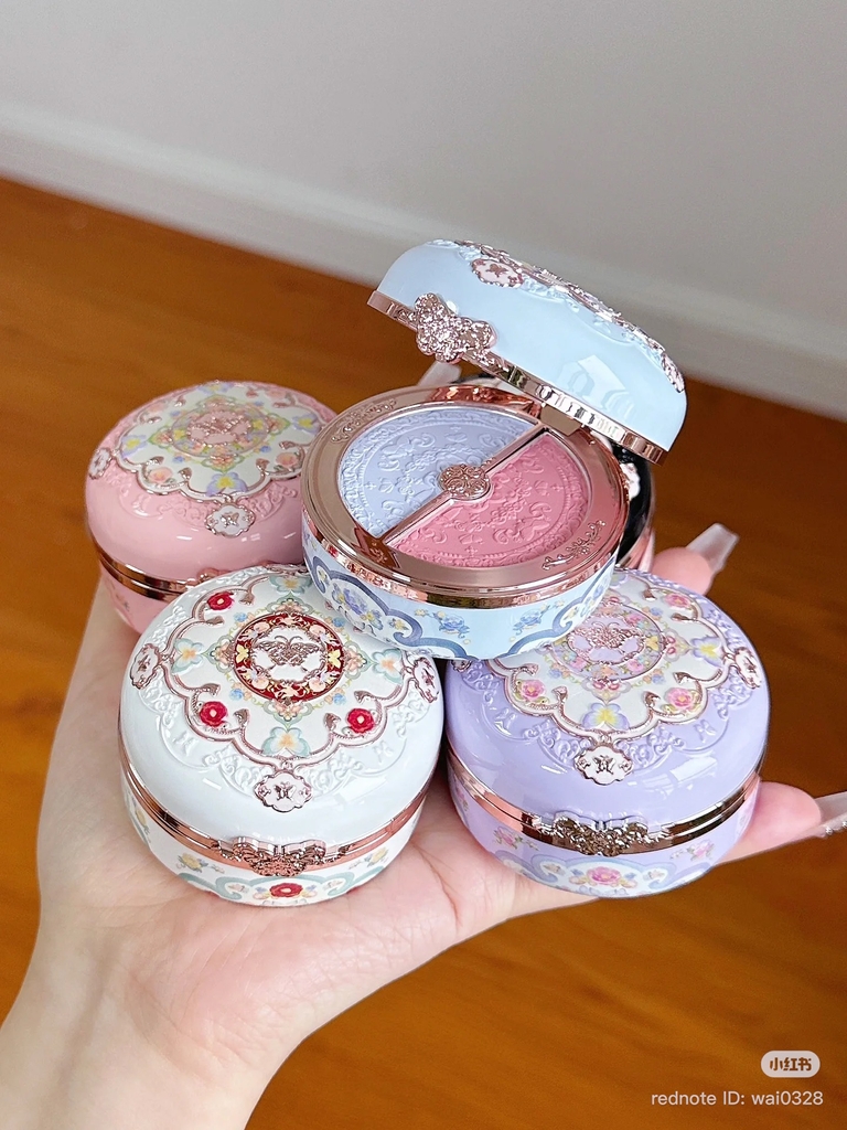 Má Hồng Hồ Điệp Flower Knows Butterfly Cloud Collar