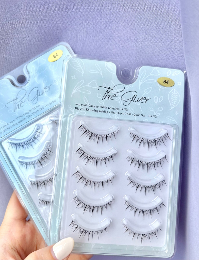 Lông Mi Giả Gân Trong The Giver