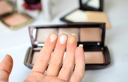 Bảng Phấn Highlight Hourglass Ambient Lighting 3 Ô