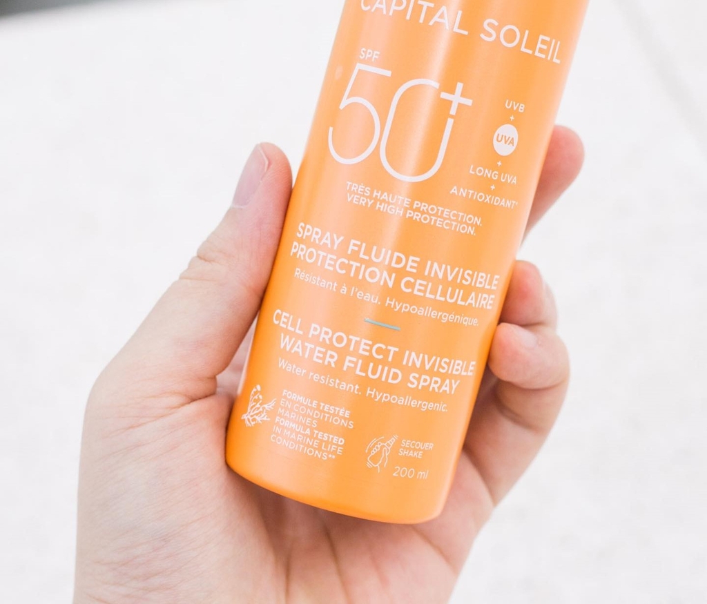Xịt Chống Nắng Vichy Capital Soleil Cell Protect Water Fluid Spray SPF50+