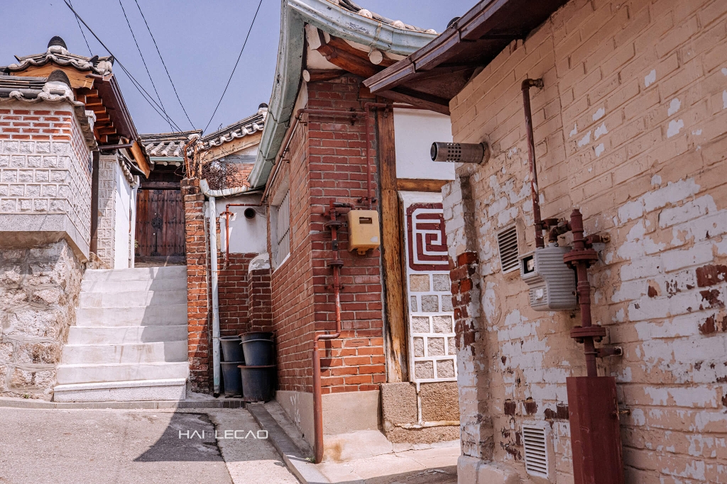 Twin-Hanok -Bukchon / Korea