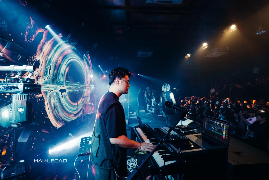 Oringchains band x HaiLeCao!