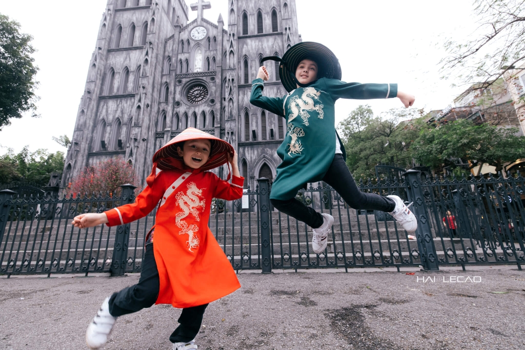 Mai - Grove/ Hà Nội