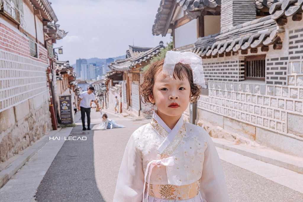 Twin-Hanok -Bukchon / Korea