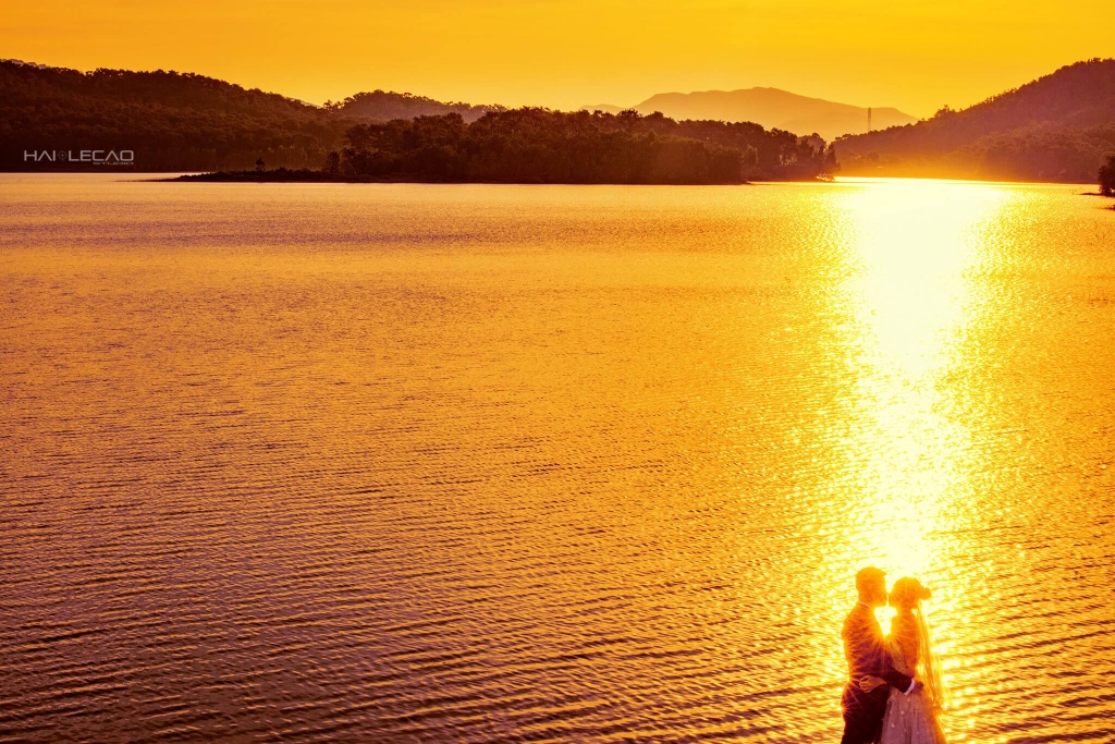 Nam - Dung/Quảng Ninh