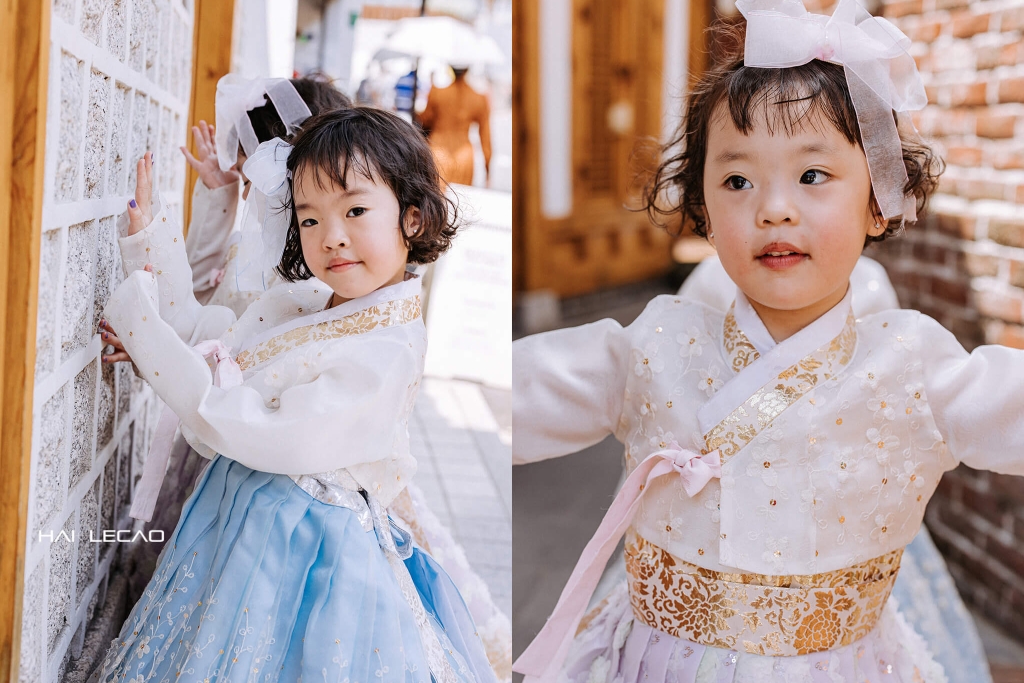 Twin-Hanok -Bukchon / Korea
