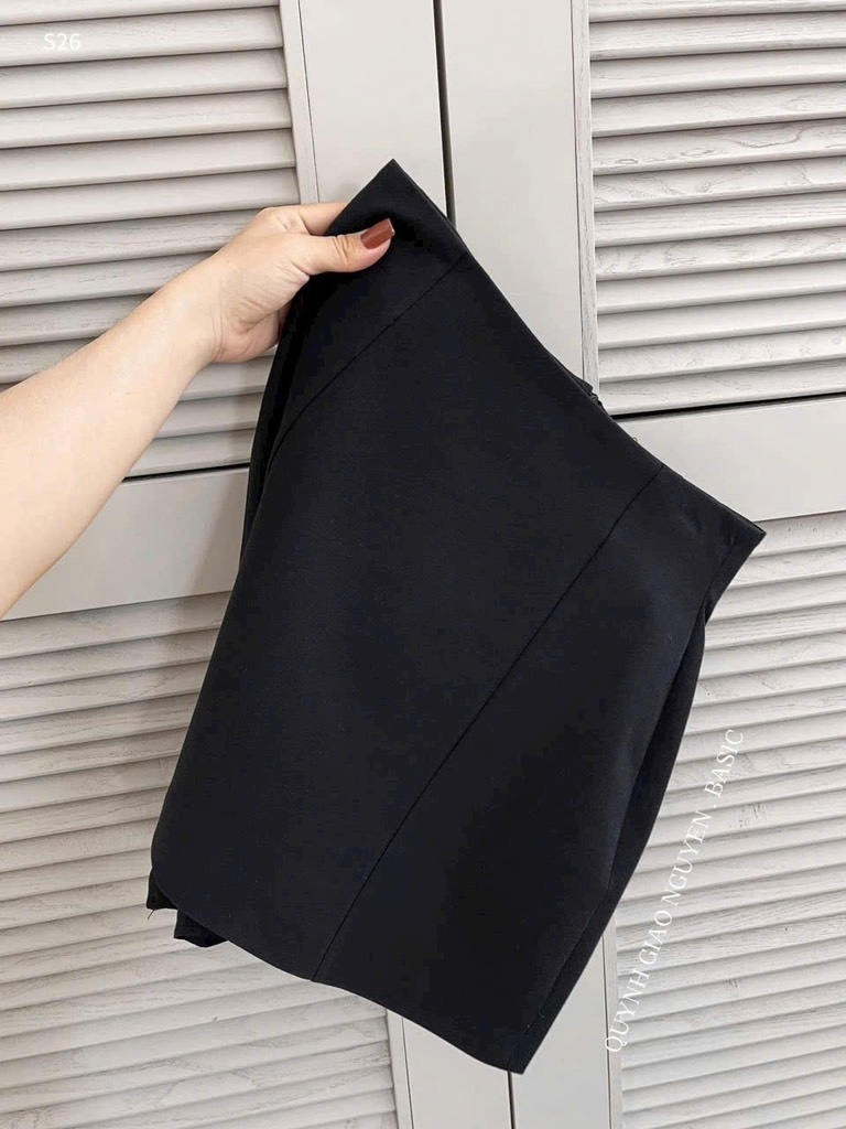 CHÂN VÁY ĐEN DÁNG A NỮ