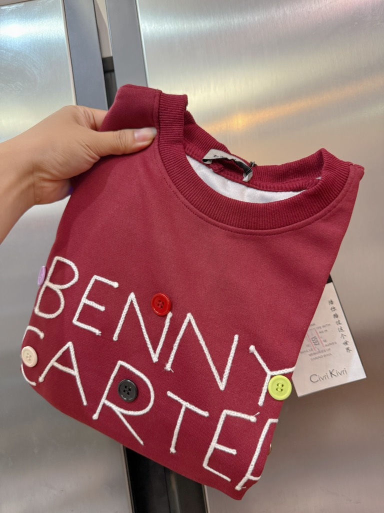 ÁO NỈ 2 DA CARTER ĐỎ NỮ