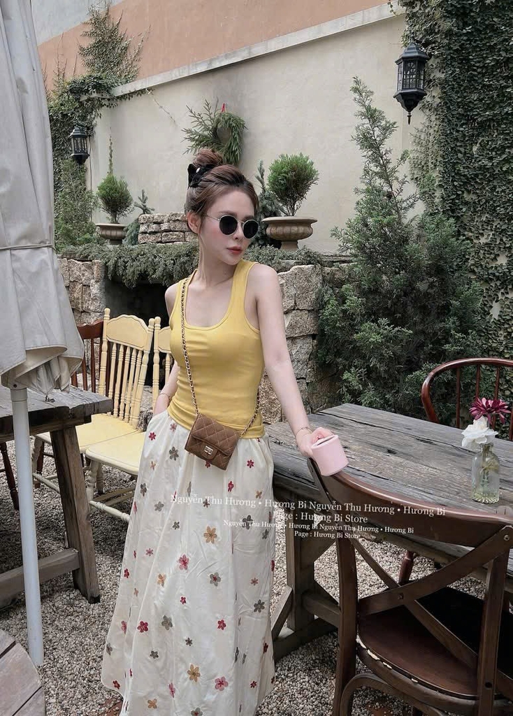 SET ÁO VÀNG CHÂN VÁY HOA NỮ SẴN