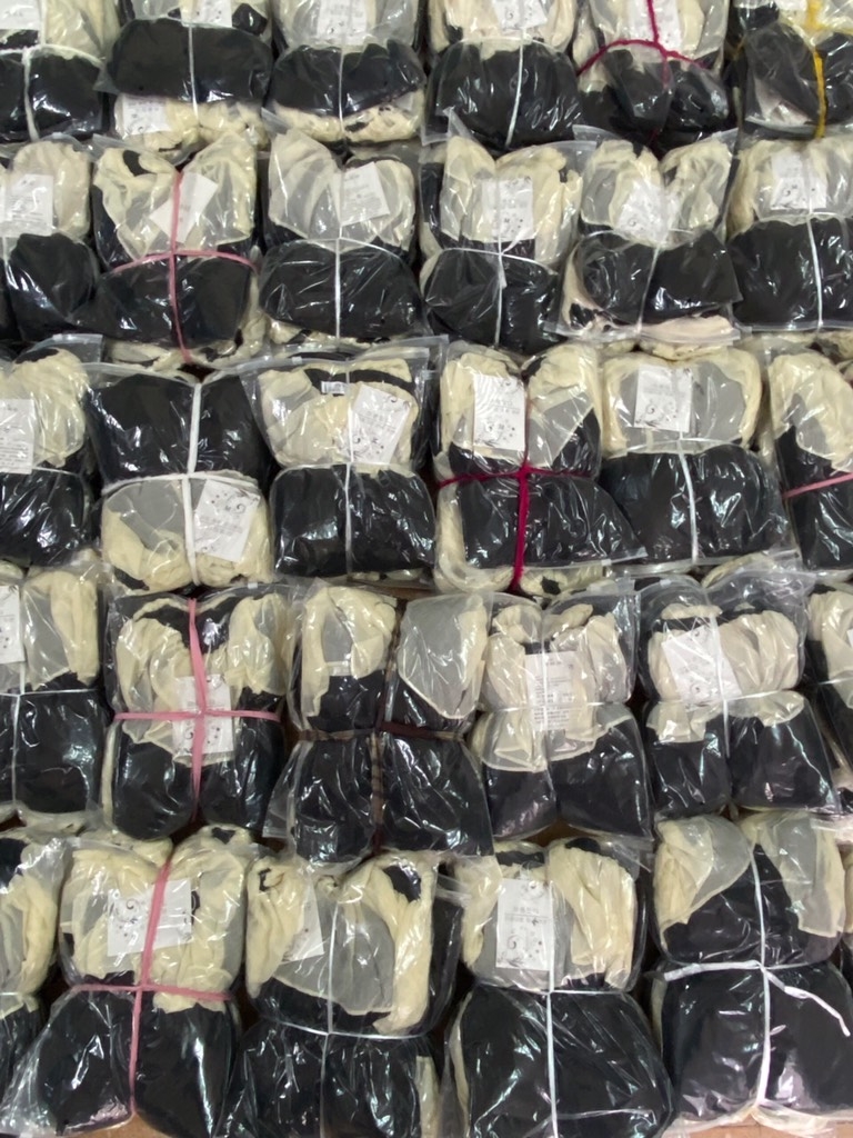 ÁO TƠ TRỄ VAI BÈO SẴN(xả 45k)