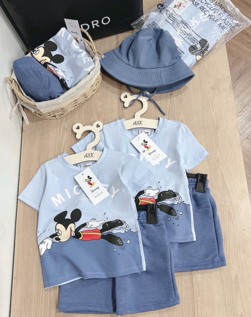 BỘ CỘC MICKEY XANH KÈM MŨ BÉ TRAI SẴN( xả 69k)