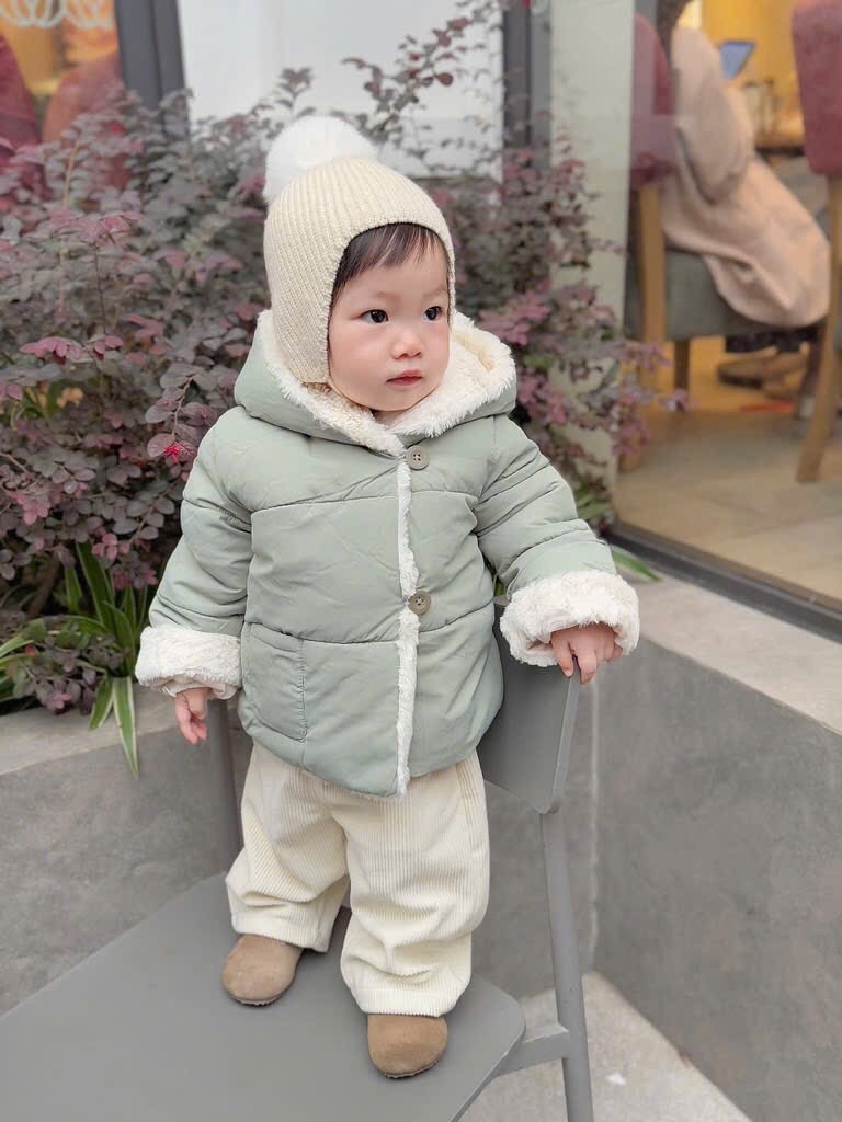 ÁO PHAO MŨ LÓT LÔNG DƯ XỊN DÀI TAY BÉ TRAI BÉ GÁI SẴN