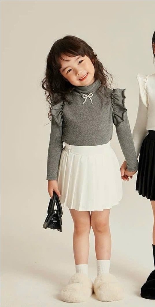 SET 2 ÁO ĐÍNH NƠ CÁNH TIÊN DÀI TAY BÉ GÁI SẴN