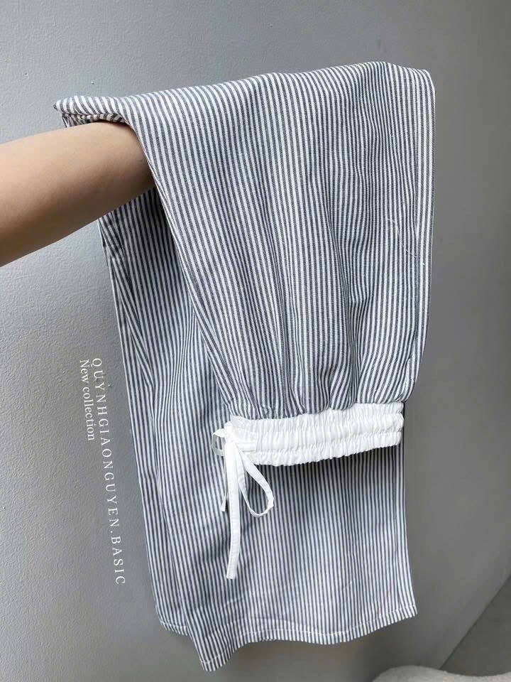 QUẦN SUÔNG KẺ PHỐI CẠP CHUN NỮ (GIÁ GIẢM)