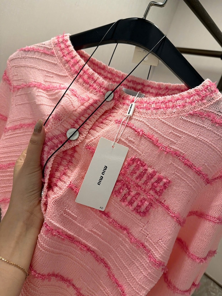 ÁO LEN CAẢDIGAN HỒNG MIU MIU NỮ