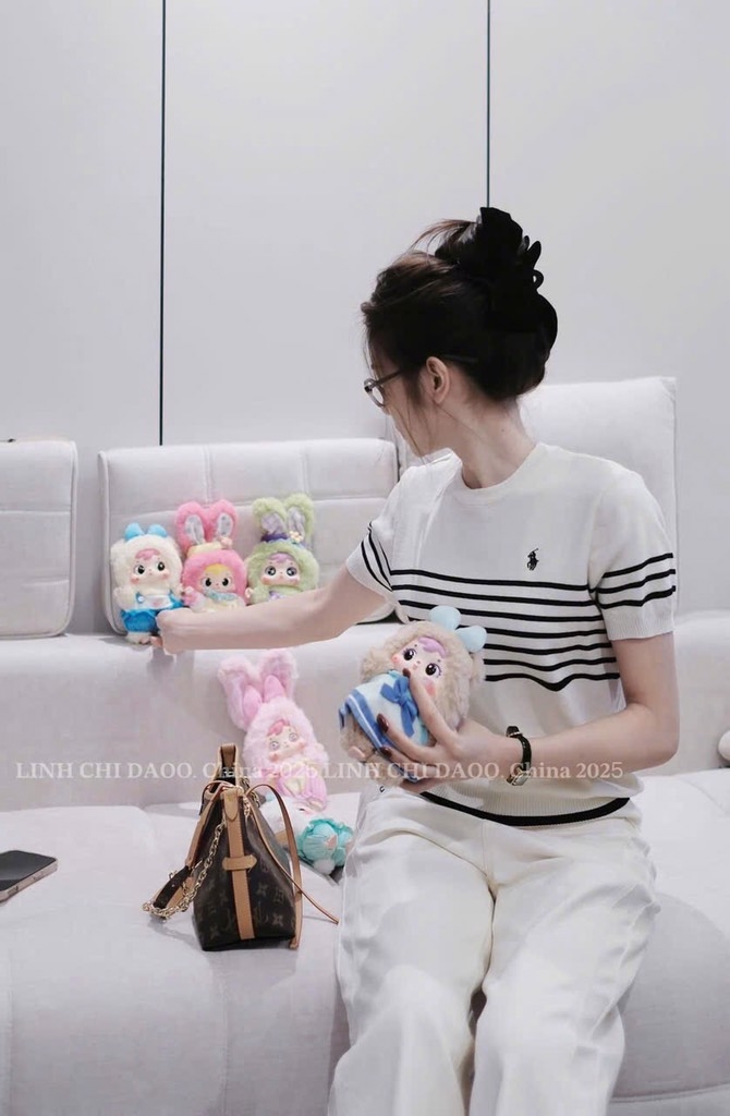ÁO KẺ THÊU NGỰA SIU SIU HOT NỮ