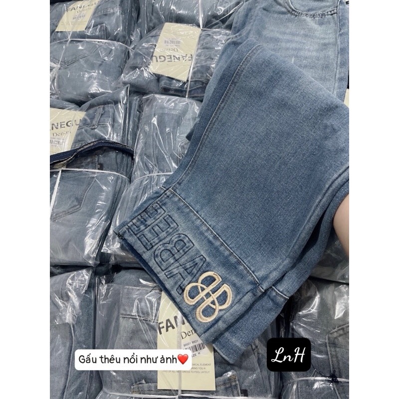 QUẦN BÒ NỮ SUÔNG THÊU GẤU NỔI CHỮ BB