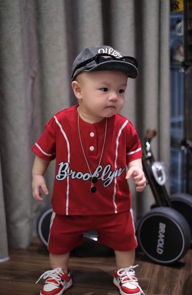 BỘ THỂ THAO CỔ TÀU BROOHLYN Đỏ Đô CHO BÉ TRAI(XẢ 49k)