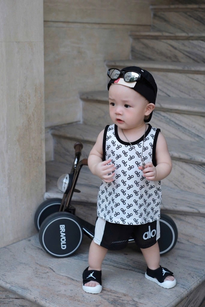 SET BỘ THỂ THAO SÁT NÁCH ALO IN TRÀN THÔNG HƠI CHO BÉ TRAI
